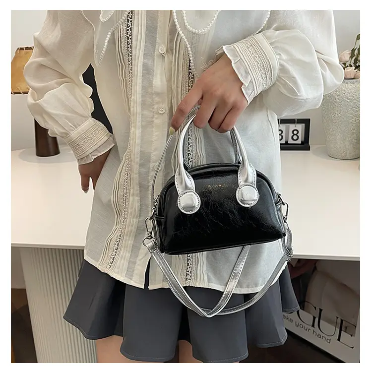 2024 Silver Red Shell Bowling Bag for Women — feature 11