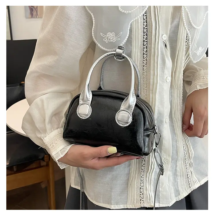 2024 Silver Red Shell Bowling Bag for Women — feature 13