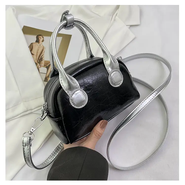 2024 Silver Red Shell Bowling Bag for Women — feature 18