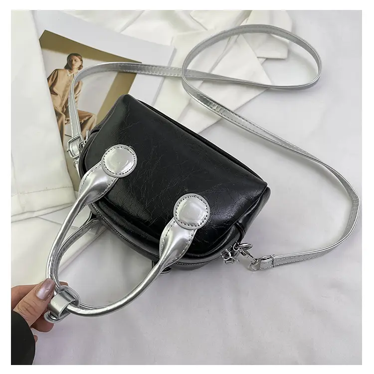 2024 Silver Red Shell Bowling Bag for Women — feature 20