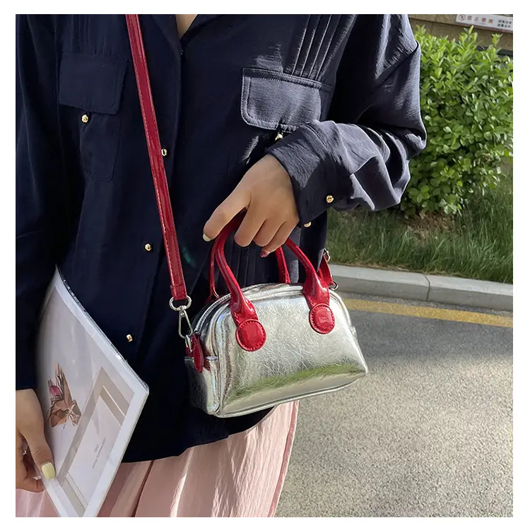 2024 Silver Red Shell Bowling Bag for Women — feature 7