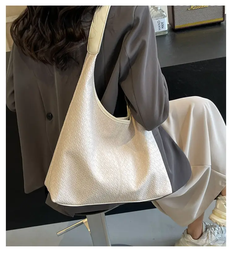 Women Textured Shoulder Bag 2024 Beige — feature 1