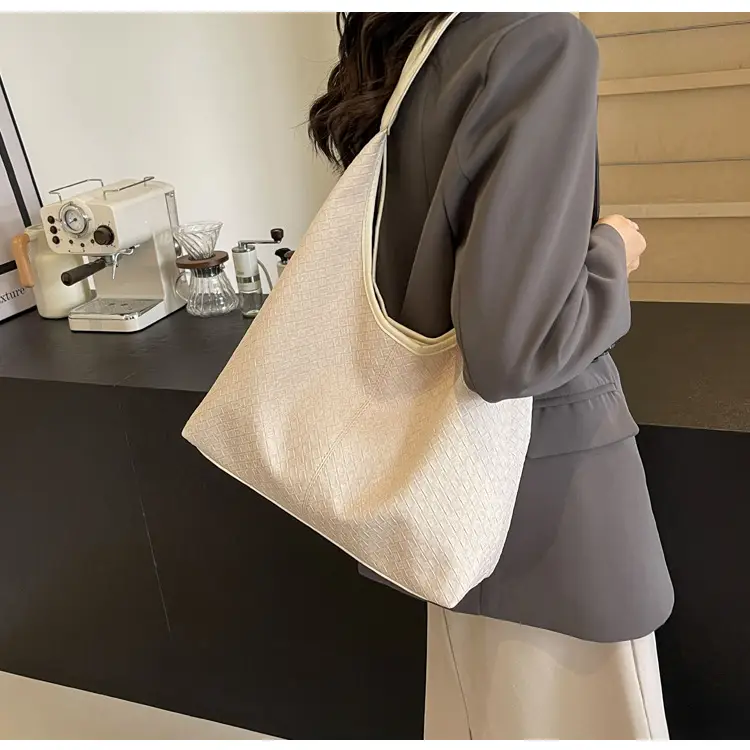 Women Textured Shoulder Bag 2024 Beige — feature 10