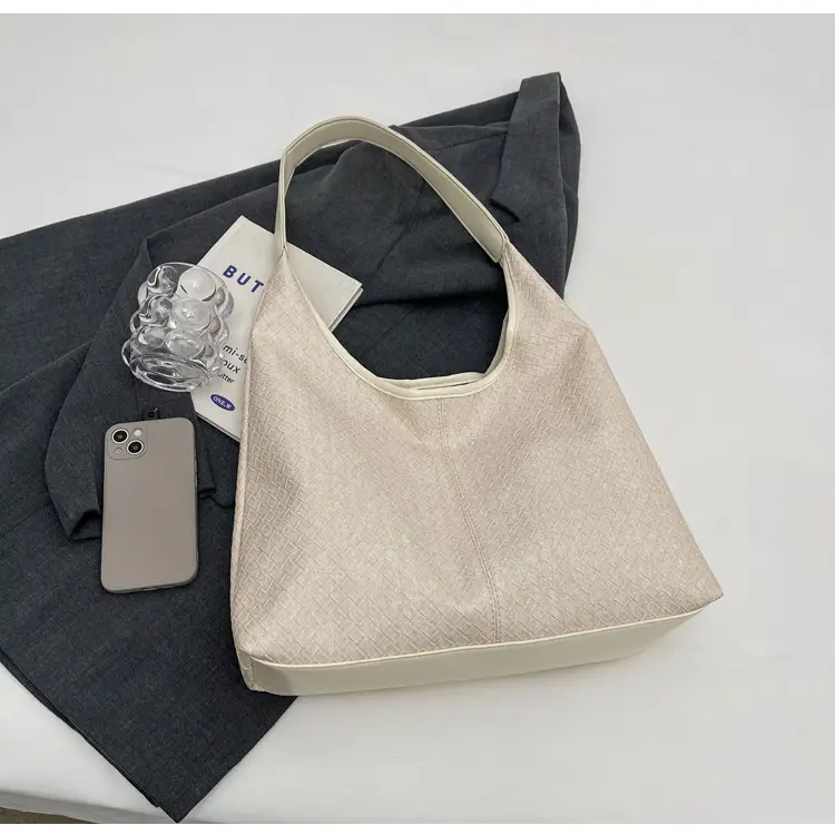Women Textured Shoulder Bag 2024 Beige — feature 18