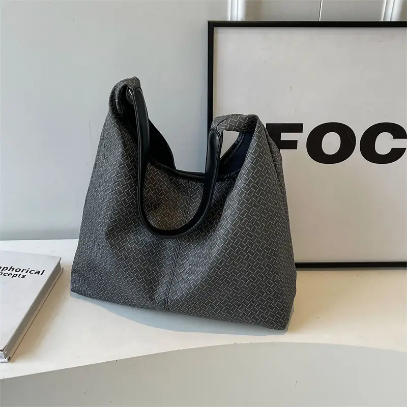 Women Textured Shoulder Bag 2024 Beige - Image 2