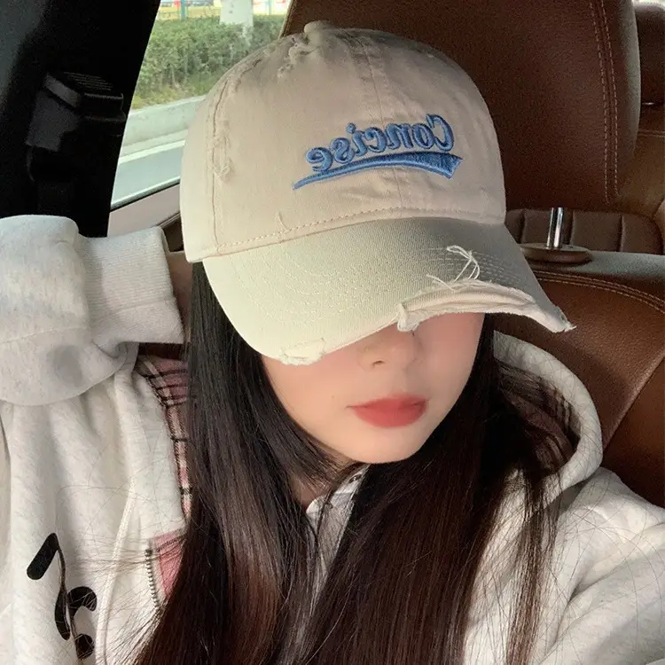 Women's Green Embroidered Baseball Cap Wide Brim - Image 10