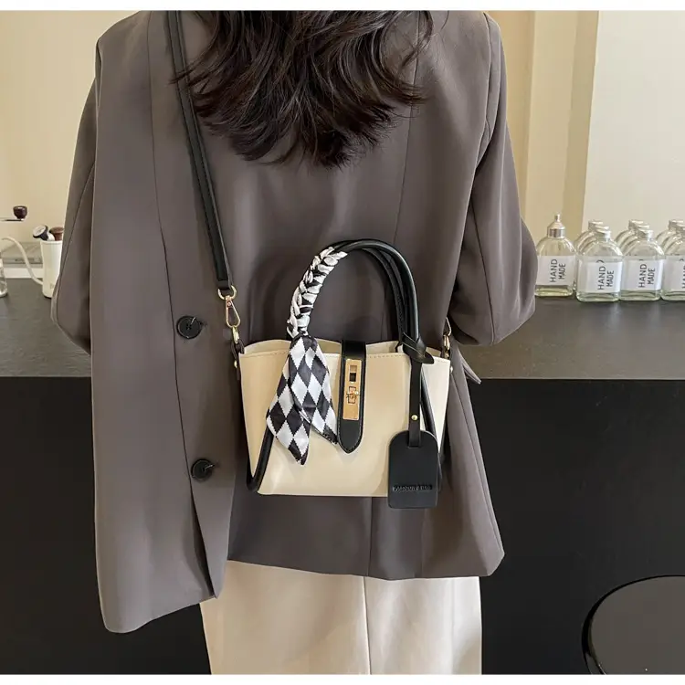 2024 Women's Retro Niche Shoulder Crossbody Bag — feature 26