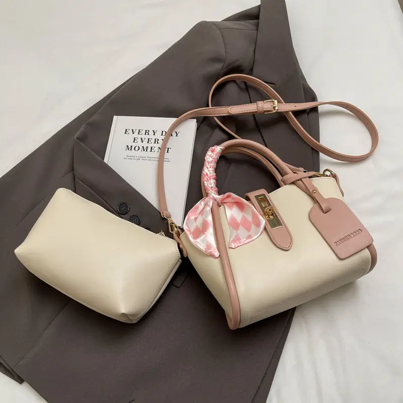 2024 Women's Retro Niche Shoulder Crossbody Bag - Image 3