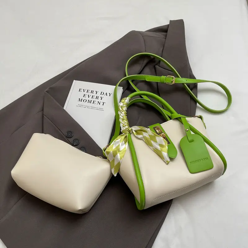 2024 Women's Retro Niche Shoulder Crossbody Bag - Image 4