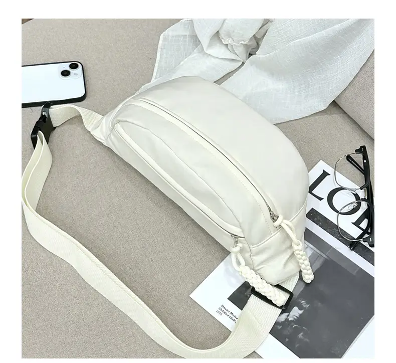 Japanese Style White Crossbody Phone Bag for Women — feature 33