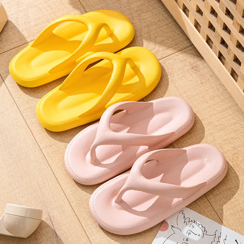 Summer Indoor Home Slippers for Women, Non-Slip, Suitable for Outdoor Wear, Flip-Flops for Couples, Toe-Clamping Style, Can Be Worn Outside