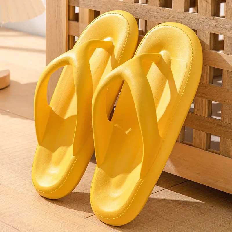 Summer Indoor Home Slippers for Women, Non-Slip, Suitable for Outdoor Wear, Flip-Flops for Couples, Toe-Clamping Style, Can Be Worn Outside