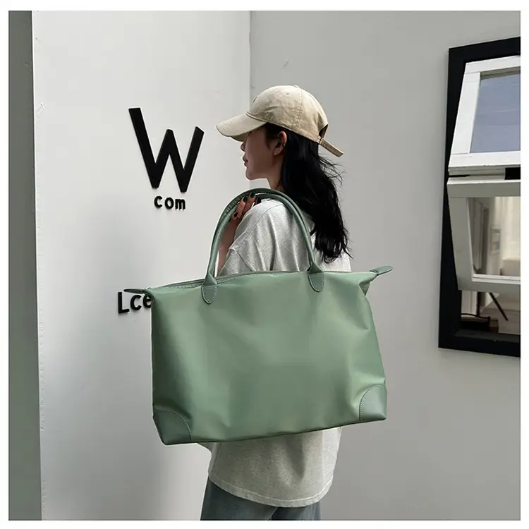 Green Large Capacity Travel Bag with Handles — feature 39