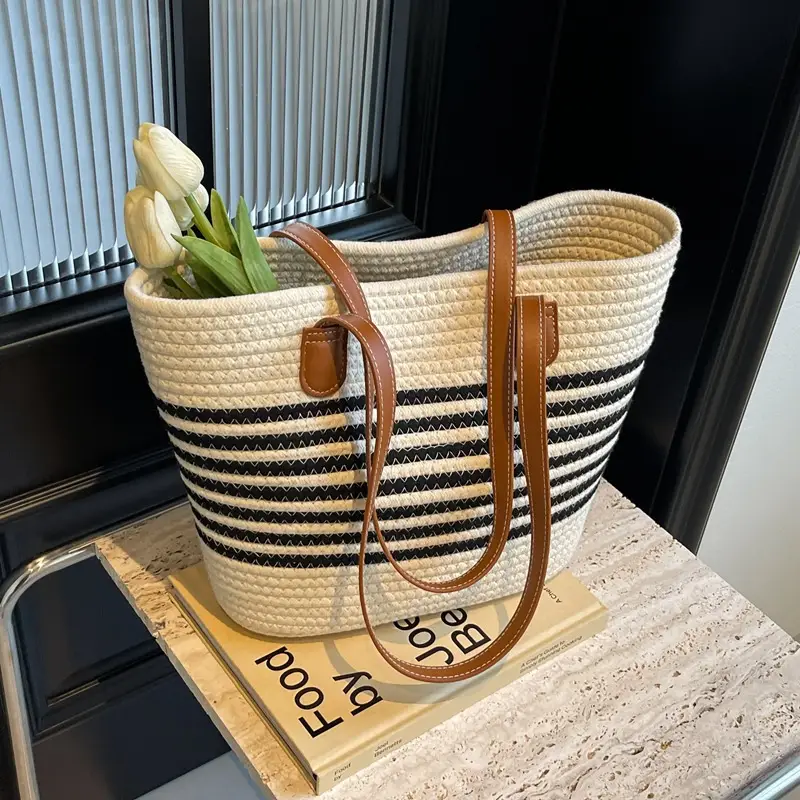 Women's Woven Striped Shoulder Bag Large Capacity