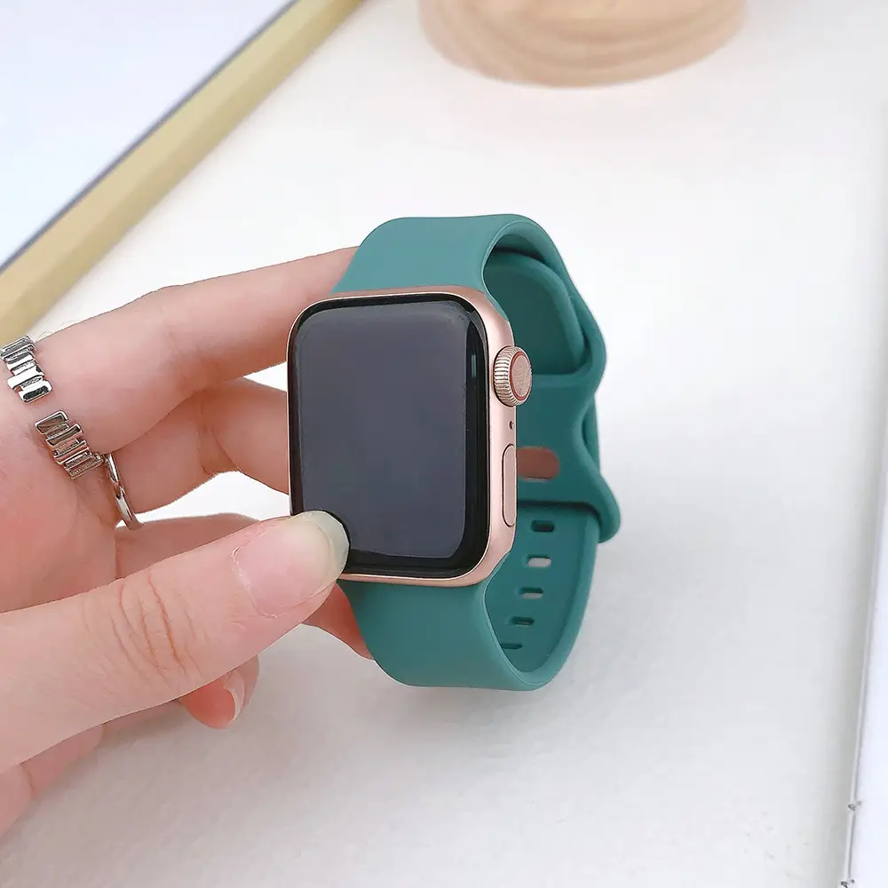 Suitable for applewatch Apple Watch with iwatch9875 Generation SE Sport Silicone Breathable Butterfly Buckle Watch — feature 13