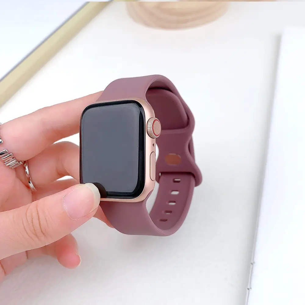 Suitable for applewatch Apple Watch with iwatch9875 Generation SE Sport Silicone Breathable Butterfly Buckle Watch — feature 15