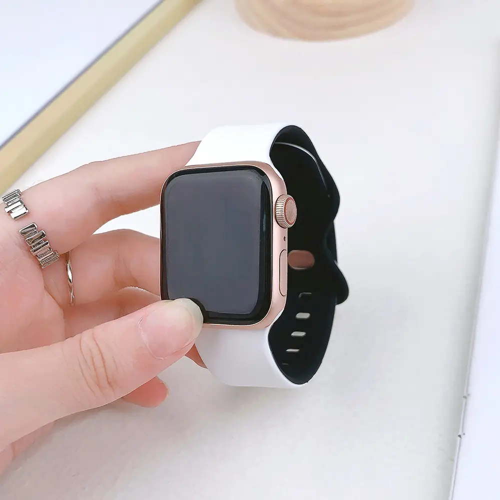 Suitable for applewatch Apple Watch with iwatch9875 Generation SE Sport Silicone Breathable Butterfly Buckle Watch — feature 26