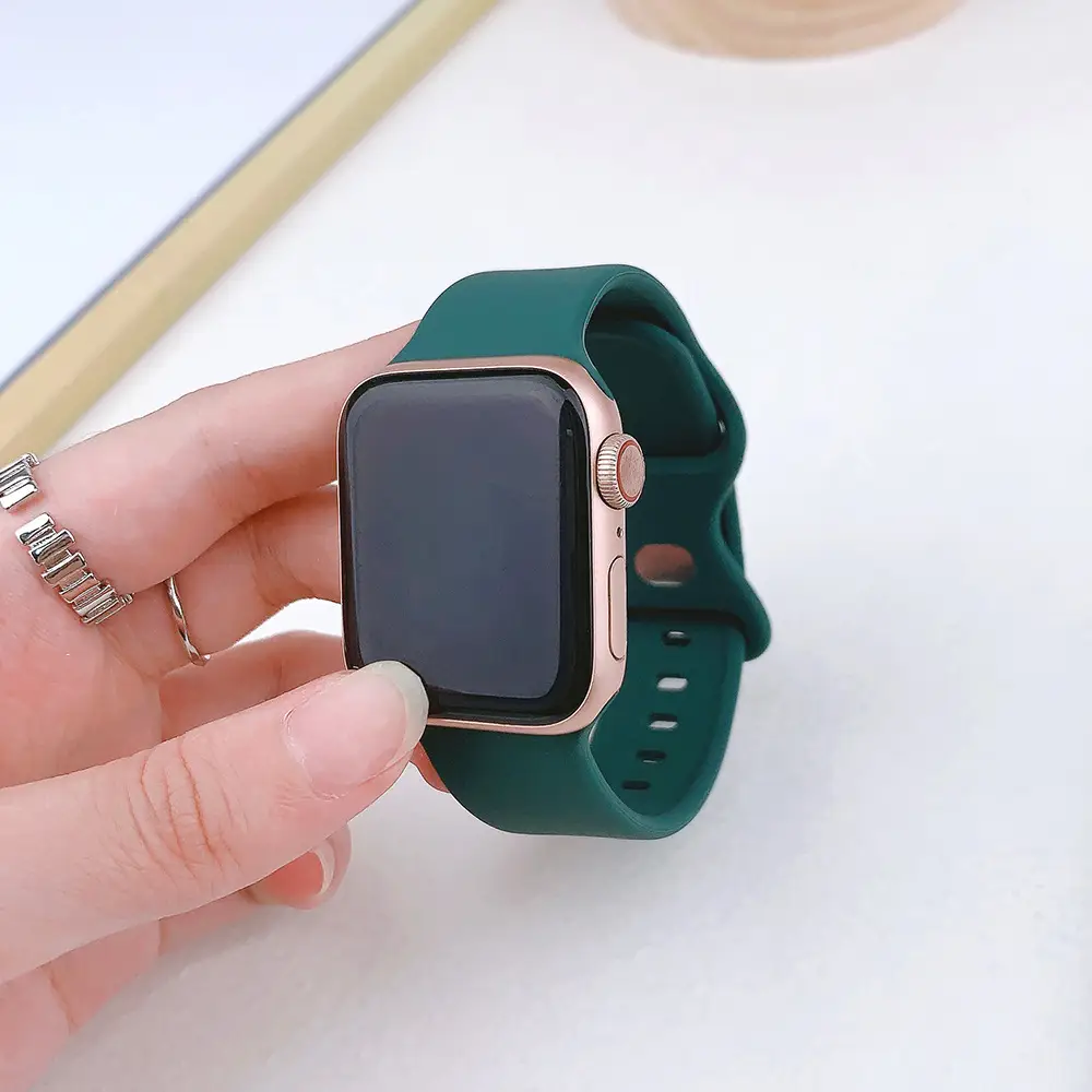 Suitable for applewatch Apple Watch with iwatch9875 Generation SE Sport Silicone Breathable Butterfly Buckle Watch — feature 32