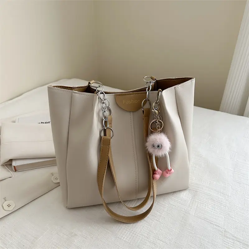 Women's Large Capacity Shoulder Bag with Green Strap - Image 4