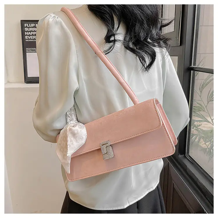 Silver Ribbon Lock Shoulder Bag for Women — feature 14