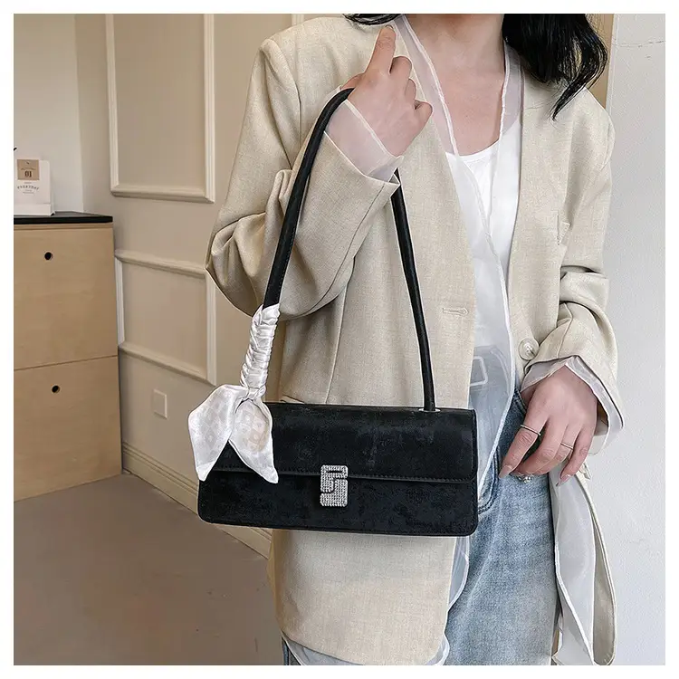 Silver Ribbon Lock Shoulder Bag for Women — feature 21
