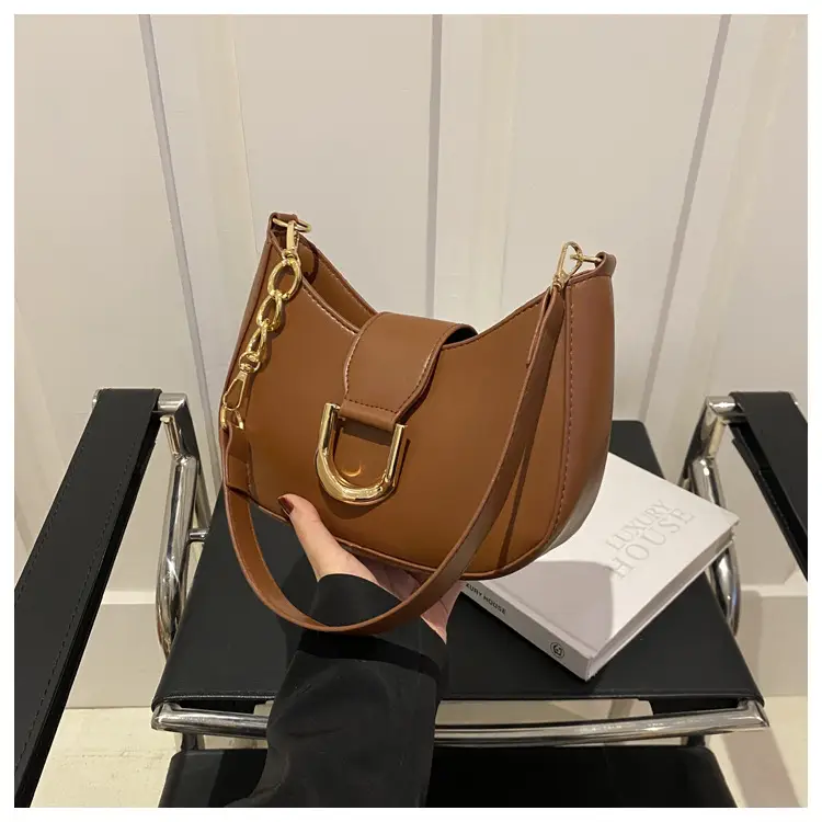 Vintage Women's Shoulder Bag Black 2024 Spring Summer — feature 23