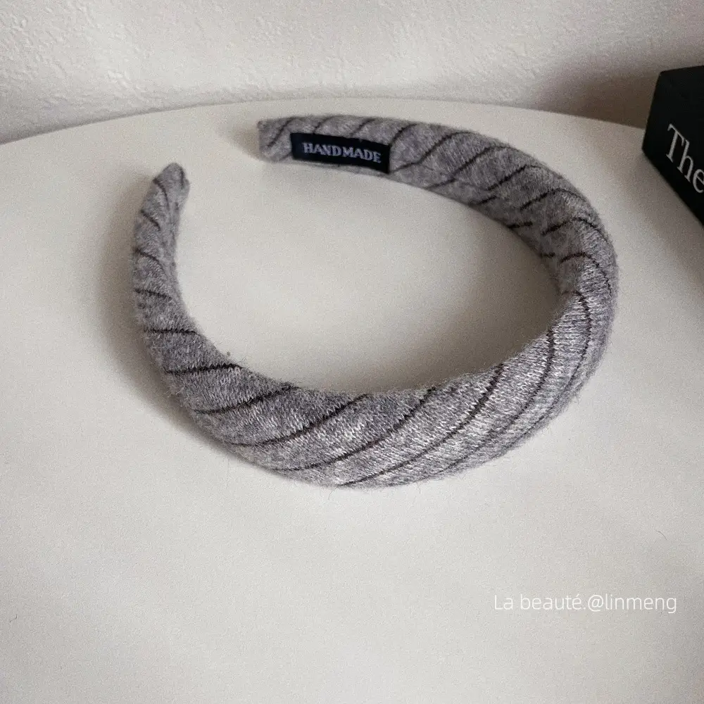 Gray Textured Korean Style Headband for Women - Image 11