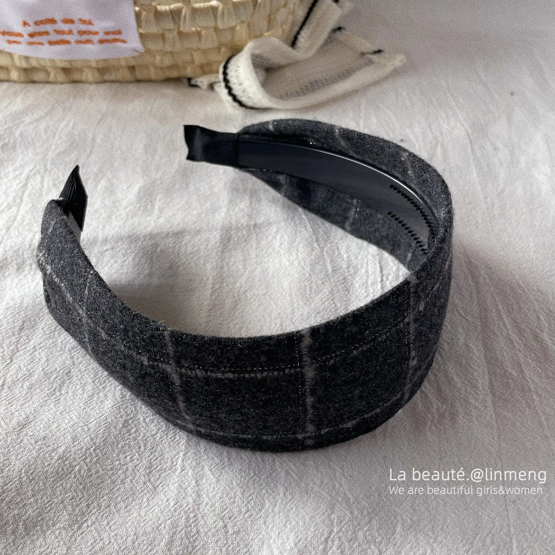 Gray Textured Korean Style Headband for Women - Image 5