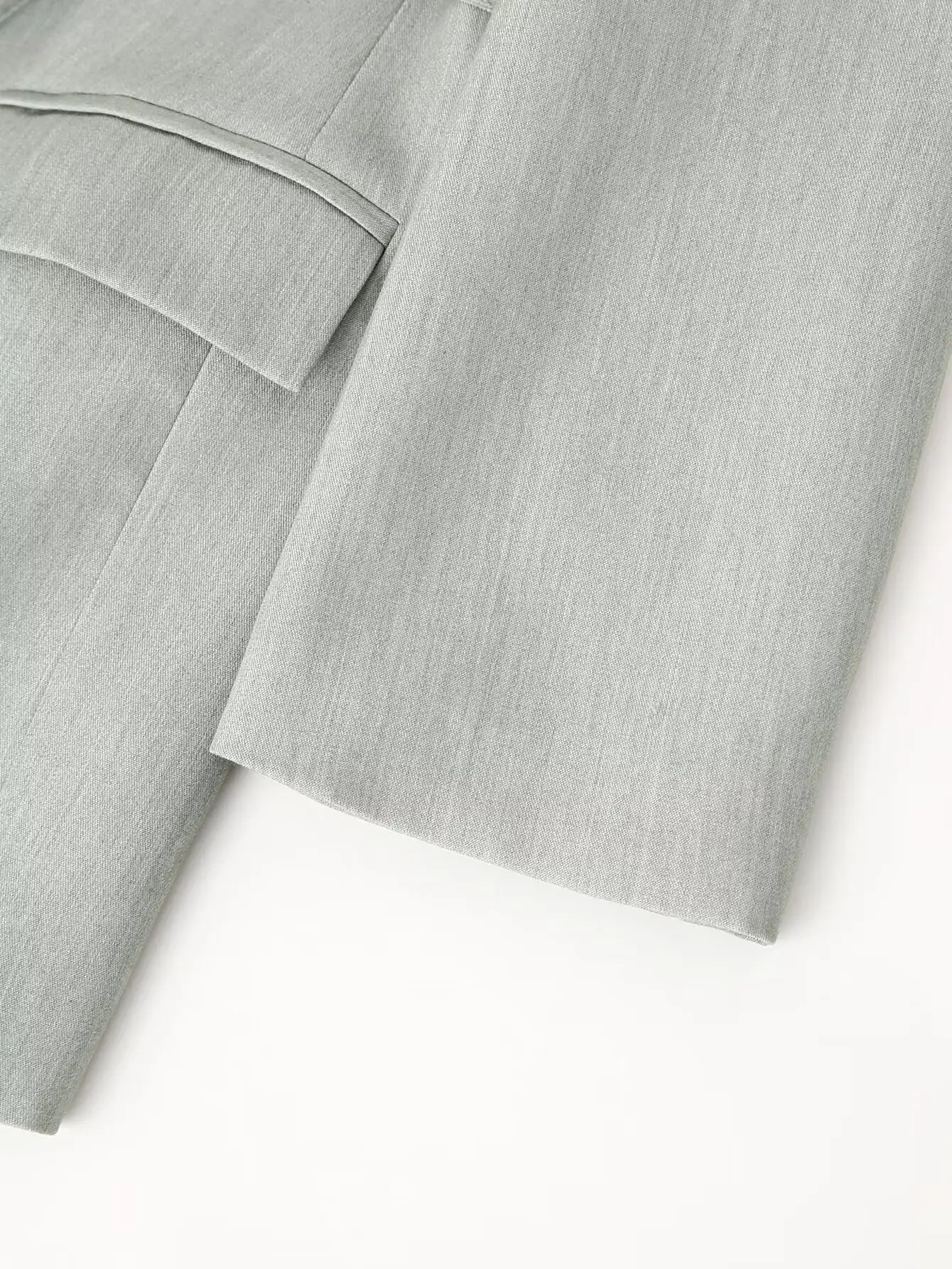 Women 2-Piece Grey Belted Suit Jacket & Shorts Set — feature 14
