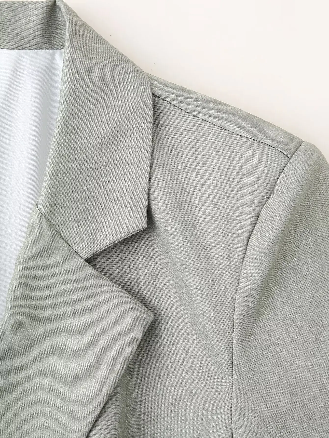 Women 2-Piece Grey Belted Suit Jacket & Shorts Set — feature 8