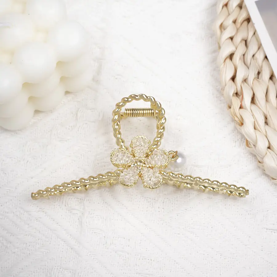 Gold Korean Rhinestone Hairpin Clip Pearl Grab Clip — feature 17