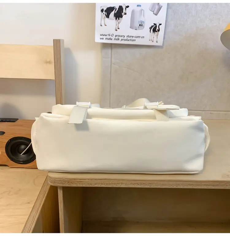 White Japanese Harajuku Crossbody Messenger Bag for College Students — feature 38