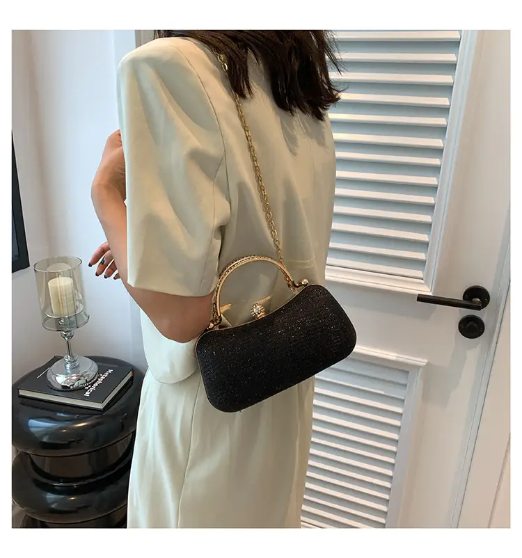 2024 Summer Chain Crossbody Bag Blue Square Design — feature 11