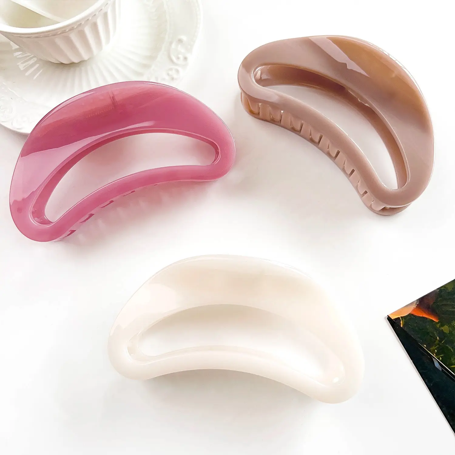 High-end Hair Clip with Elastic Closure, Black & Pink, Super Large Size — feature 7