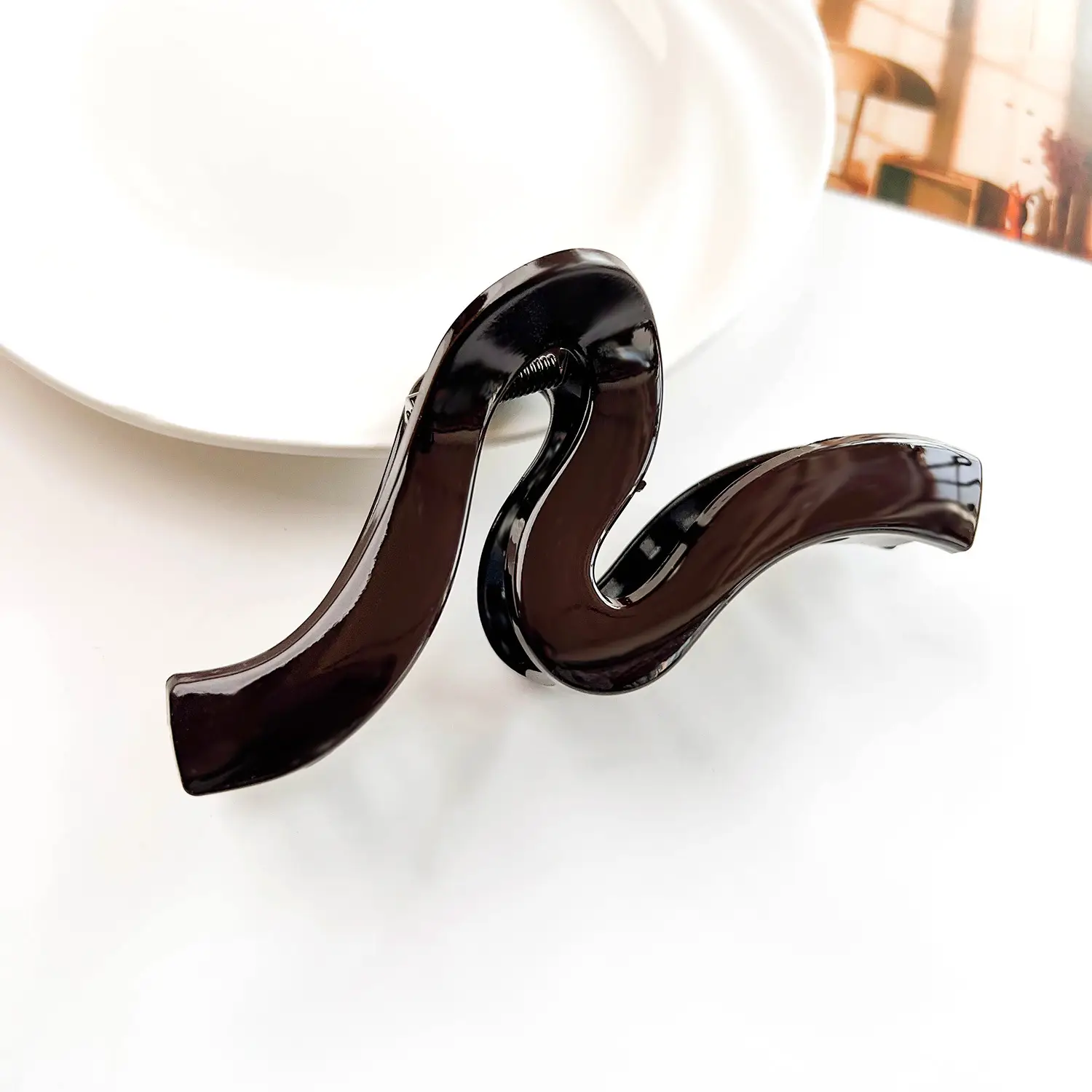 High-end Hair Clip with Elastic Closure, Black & Pink, Super Large Size - Image 10