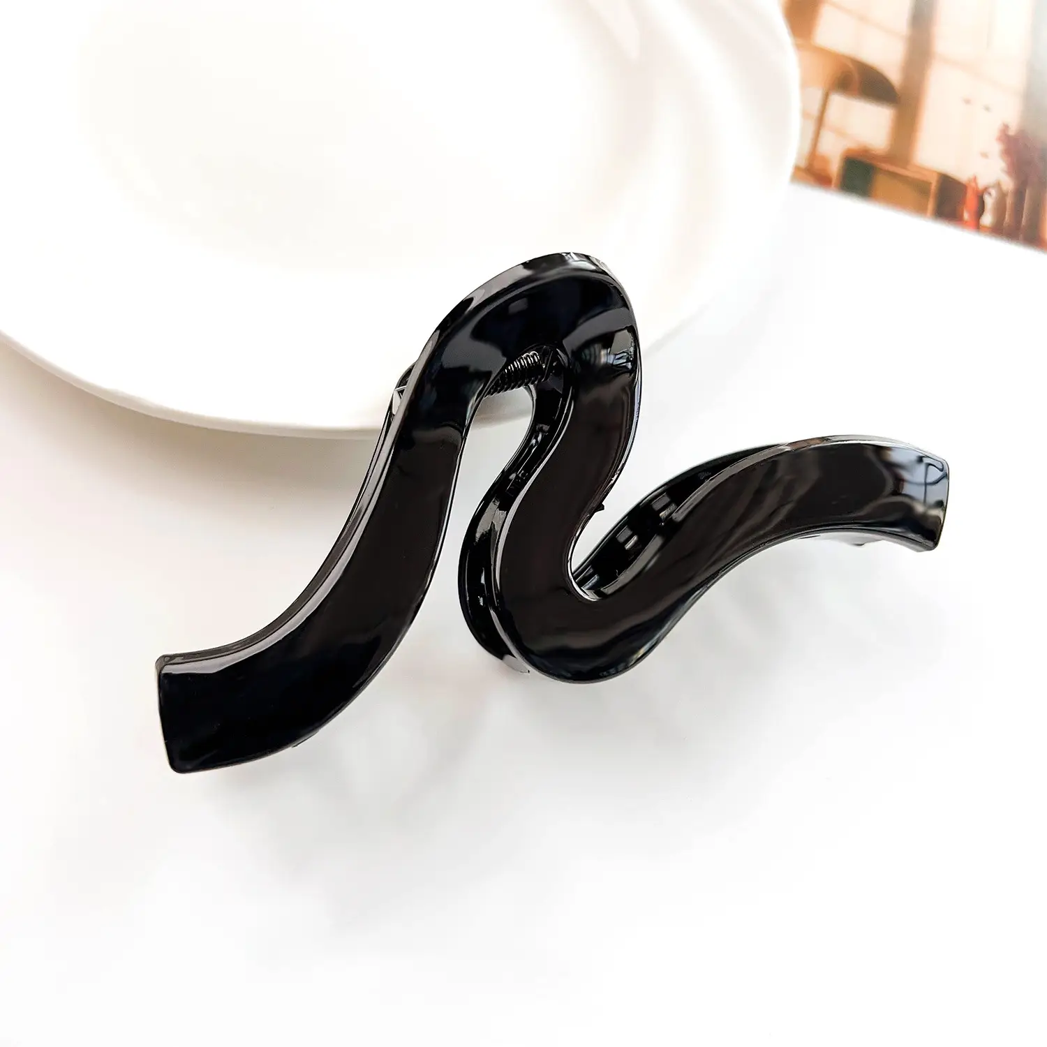 High-end Hair Clip with Elastic Closure, Black & Pink, Super Large Size - Image 9