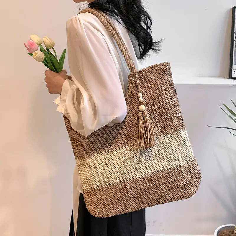 Women Woven Straw Shoulder Bag Large Capacity Summer Beach Tote - Image 5