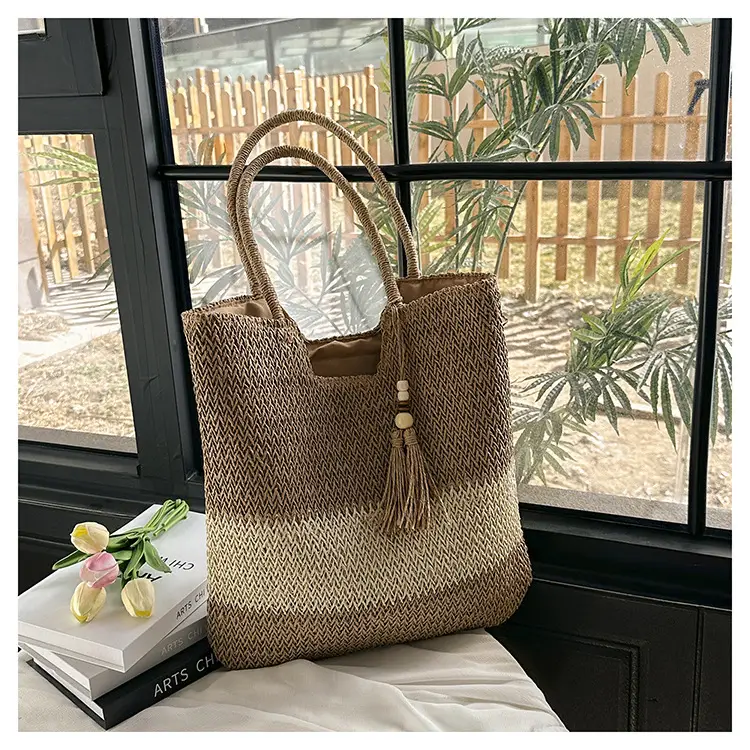 Women Woven Straw Shoulder Bag Large Capacity Summer Beach Tote — feature 10