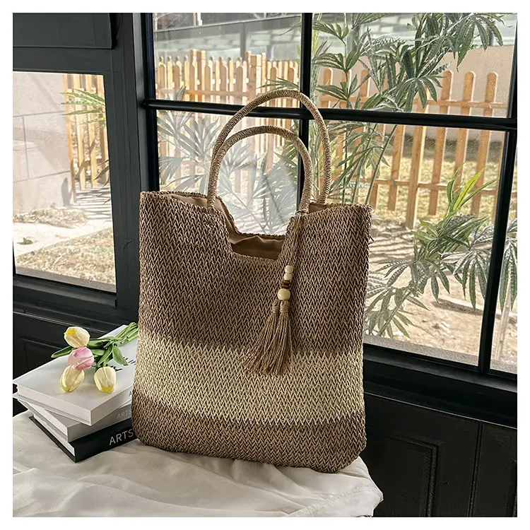 Women Woven Straw Shoulder Bag Large Capacity Summer Beach Tote — feature 11
