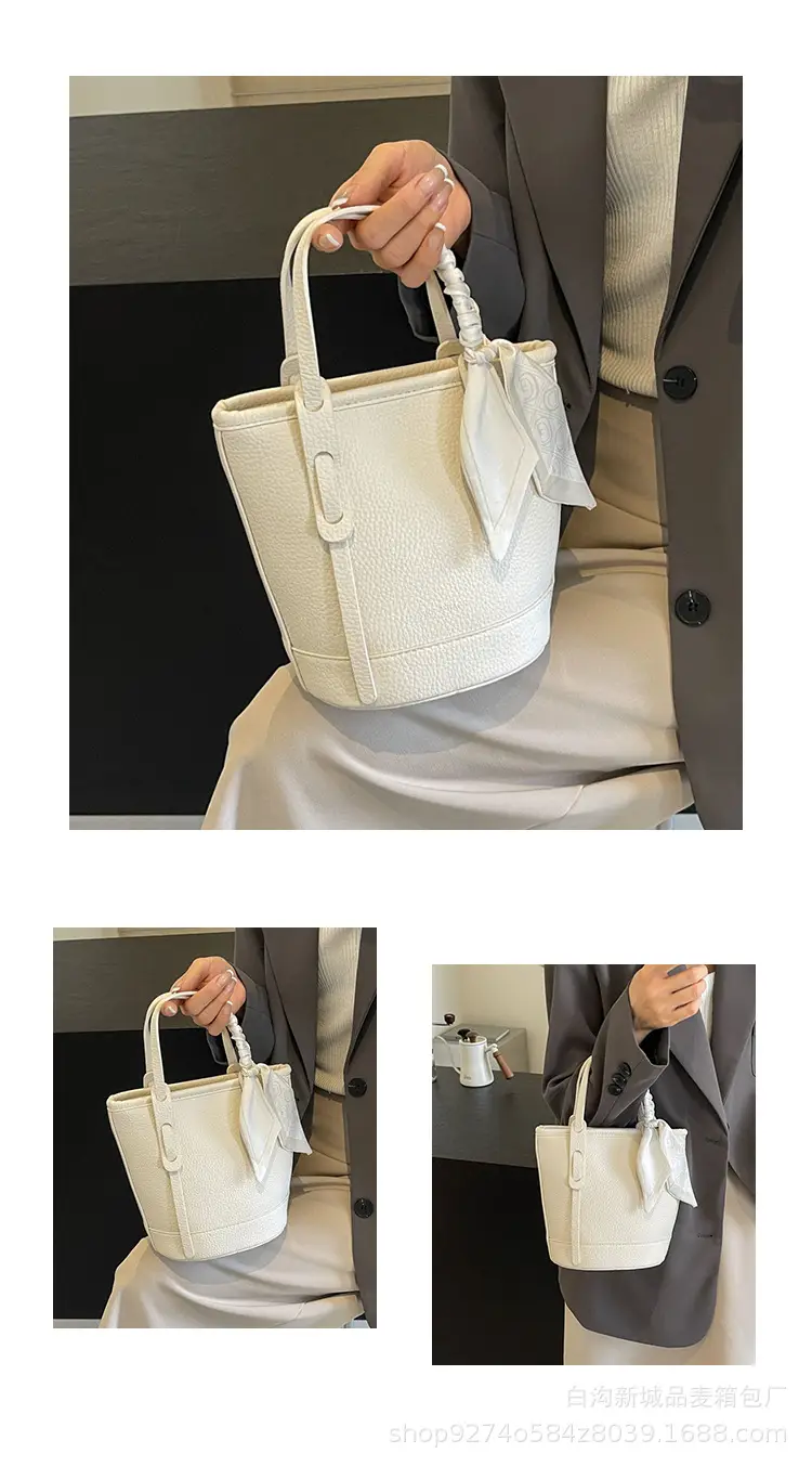 Elegant Black French Leather Shoulder Bag for Women — feature 13