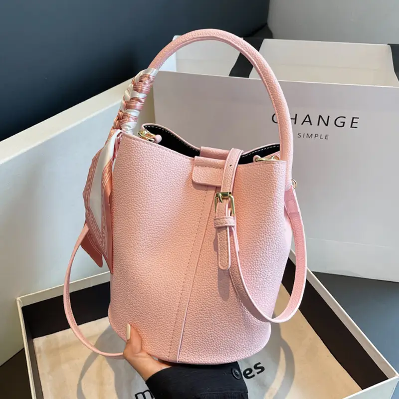 Pink Leather Hand Bag Women's New Fashion - Image 6