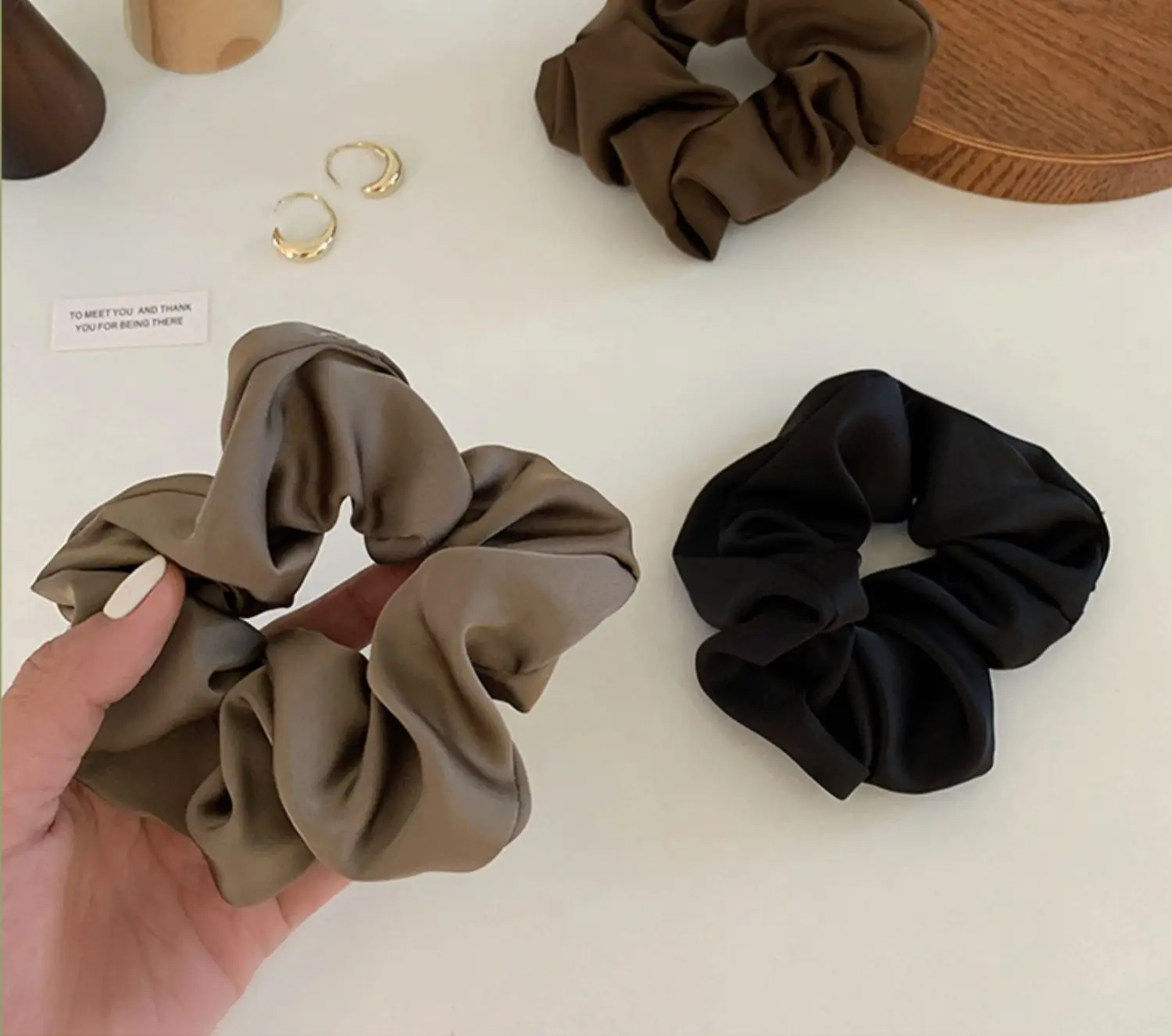 Feeling Satin Hair Ring for Women's Marubeni Headwear — feature 15