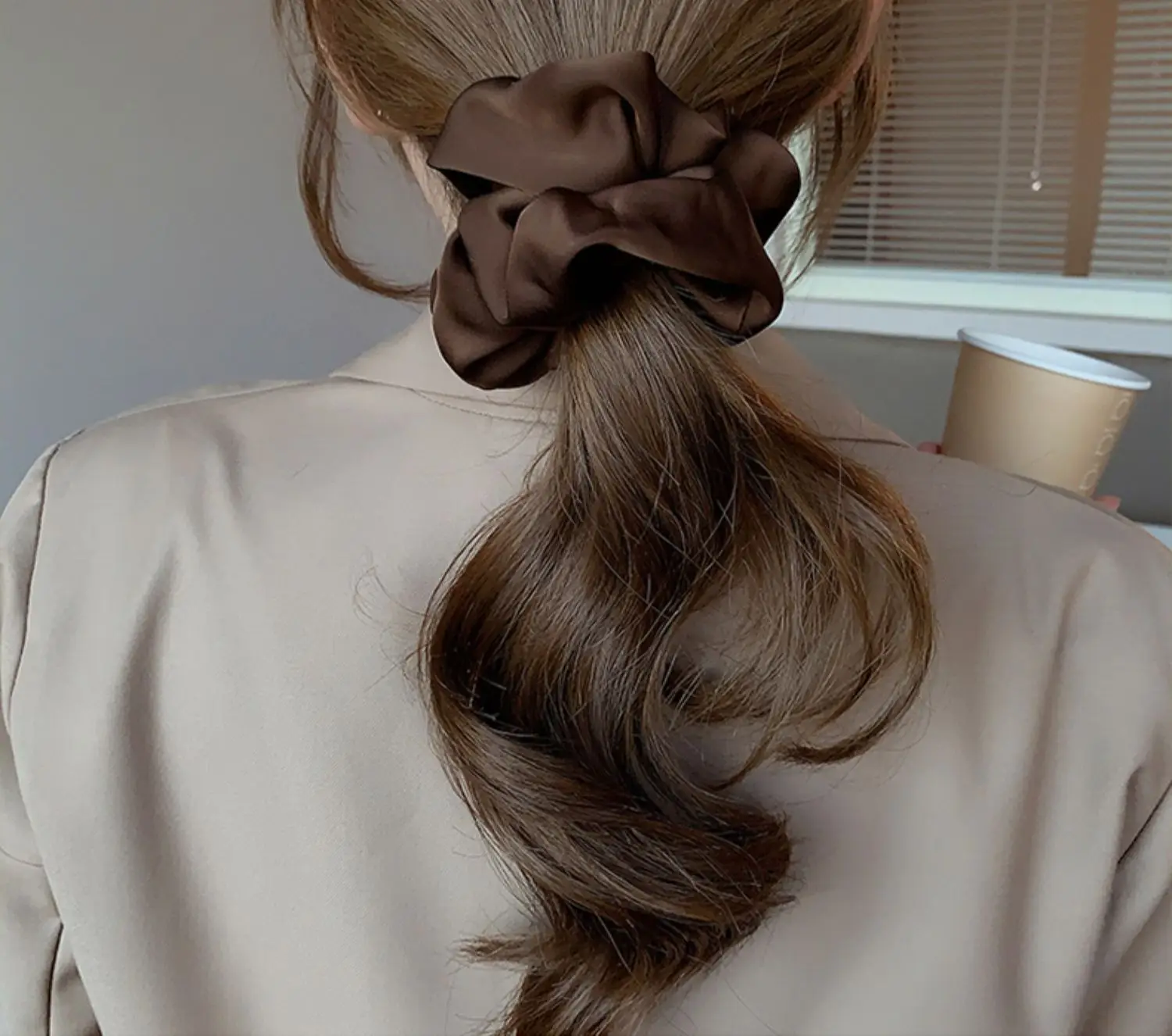 Feeling Satin Hair Ring for Women's Marubeni Headwear — feature 9