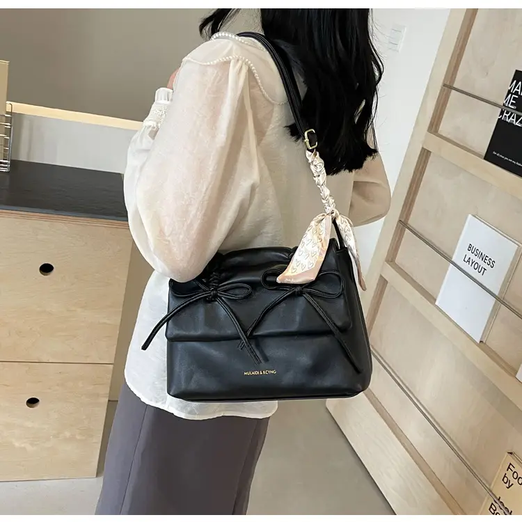 Silver Bow Crossbody Bag for Women Large Capacity — feature 9