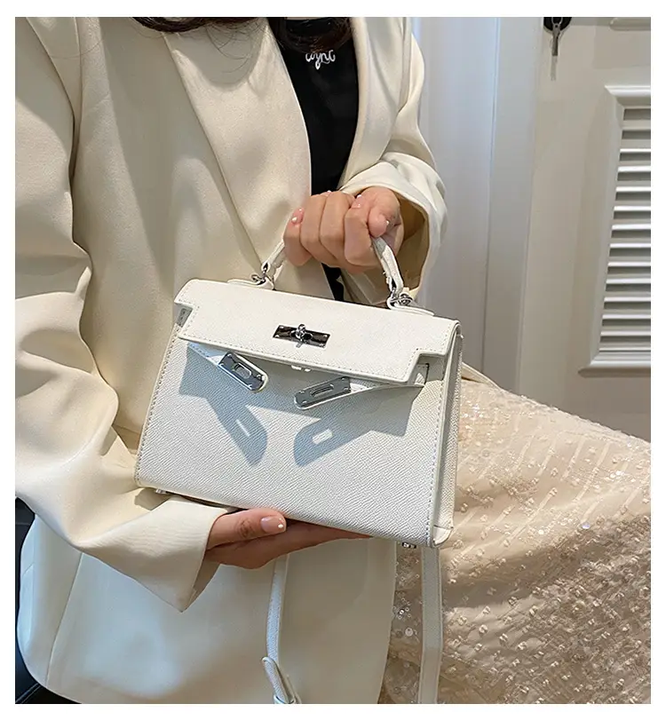 Black Square Satchel Bag for Women 2024 — feature 1