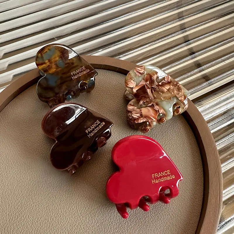 Elegant Acetate Hairpin Clip with Shark Design - Image 13