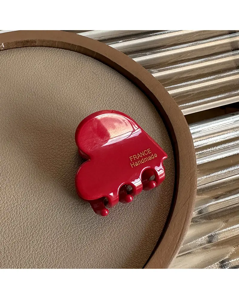 Elegant Acetate Hairpin Clip with Shark Design — feature 31