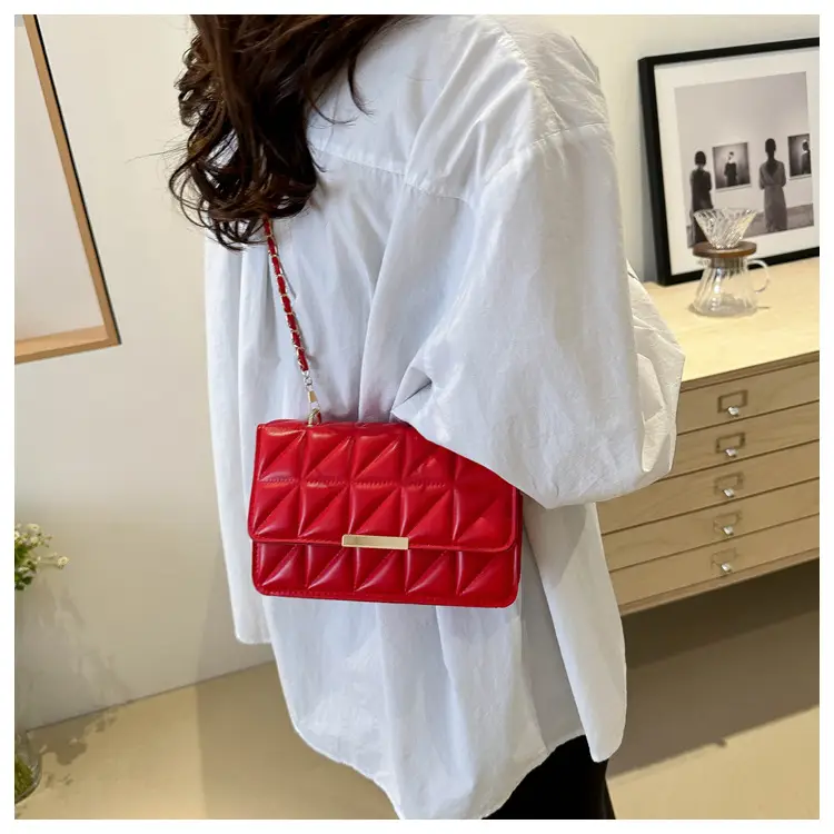 Black Quilted Shoulder Crossbody Bag for Women — feature 17