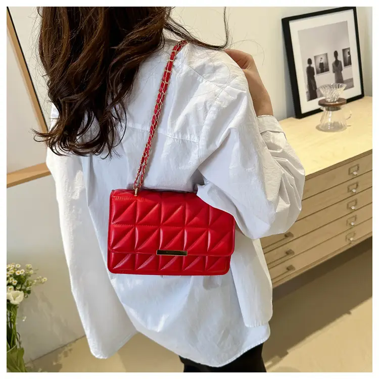 Black Quilted Shoulder Crossbody Bag for Women — feature 18