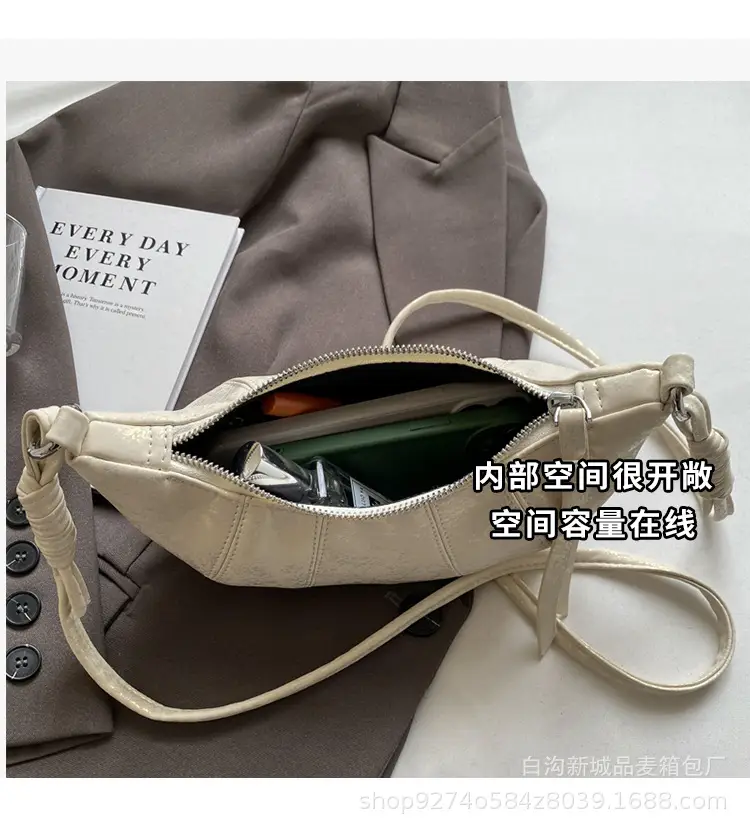 Black French Niche Shoulder Crossbody Bag for Women — feature 7